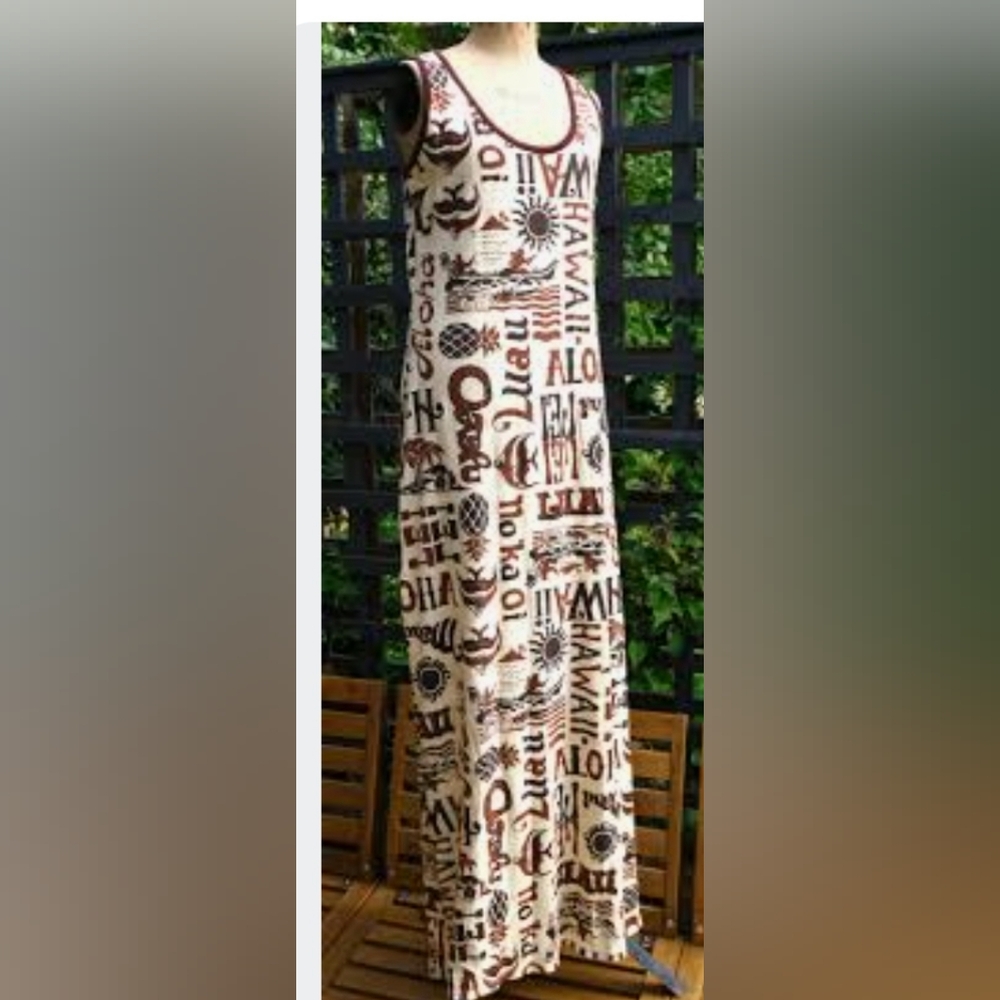 1960s-70s Miss Lady Bird Hawaiian Print Maxi Dress